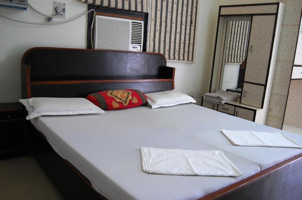 Sai Home Stay Bed & Breakfast- Near Tajmahal Agra  Rom bilde